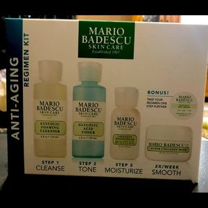 Anti-aging regimen kit with bonus eye cream.